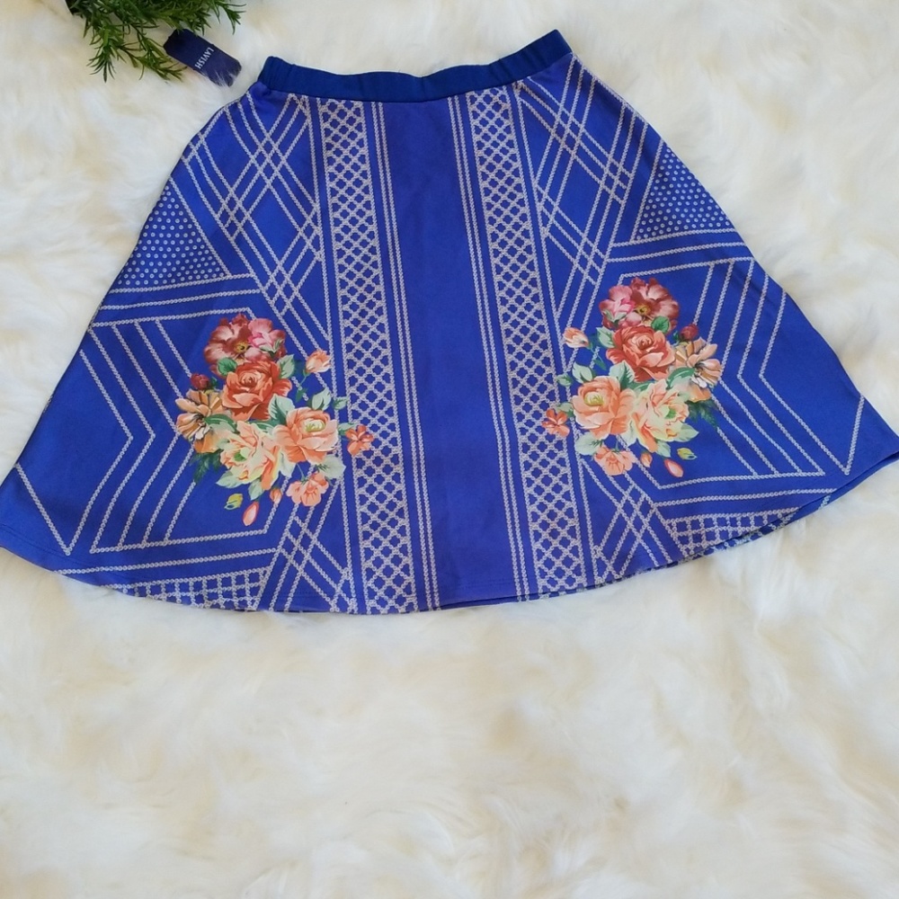 WOMENS SKIRT - Picture 4 of 4